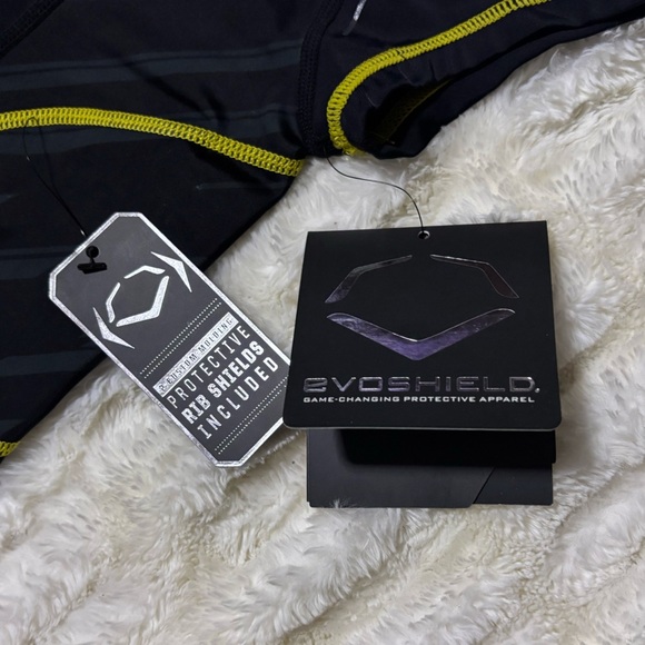 NWT EVOSHIELD CustomTech EvoAlpha Football Rib Shirt Black Grey - Picture 7 of 14